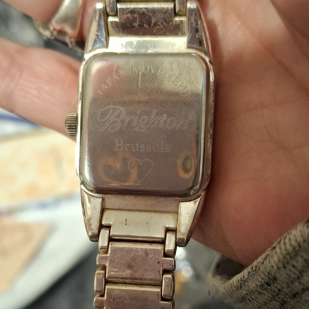 Brighton Brussels Silver Watch with Ornate Box and Dustbag New Battery Works